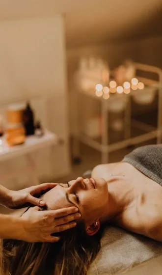 Golden VIP Spa massage room